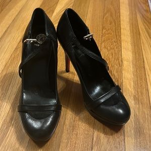 Black soft leather pink bottom covers top toes Versace heals